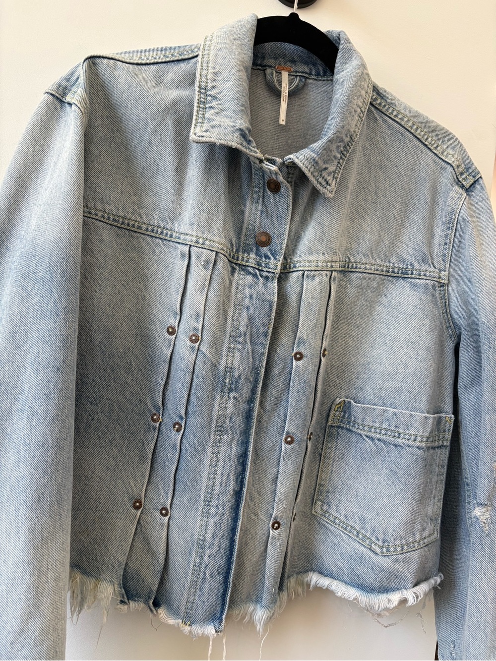 Free People-Light Wash Distressed Denim Jacket - Chic Cropped Style - Picture 13 of 16